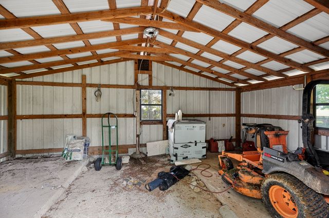 1956 Shady Grove Rd, Morrison, TN 37357