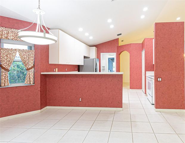 7367 Sterling Falls Lane, Boynton Beach, FL 33437