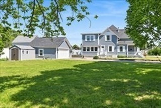 24 Brouilette St 24, Chelmsford, MA 01863