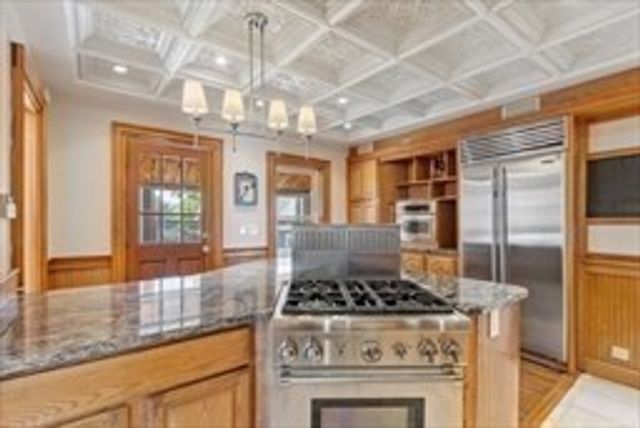 24 Brouilette St 24, Chelmsford, MA 01863