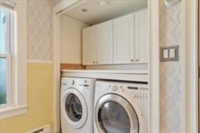 24 Brouilette St 24, Chelmsford, MA 01863