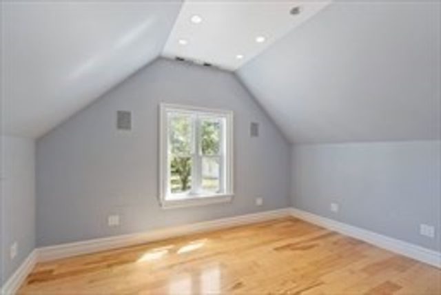 24 Brouilette St 24, Chelmsford, MA 01863