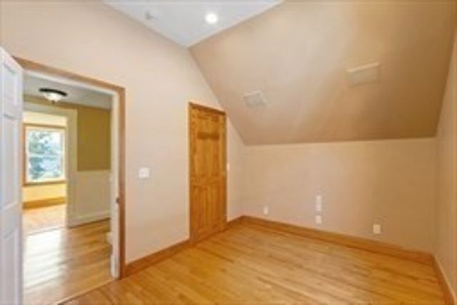 24 Brouilette St 24, Chelmsford, MA 01863