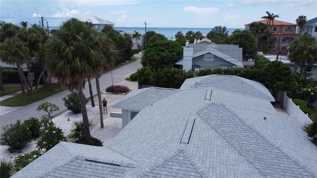 850 MANDALAY AVENUE, Clearwater Beach, FL 33767