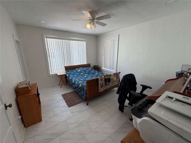 850 MANDALAY AVENUE, Clearwater Beach, FL 33767