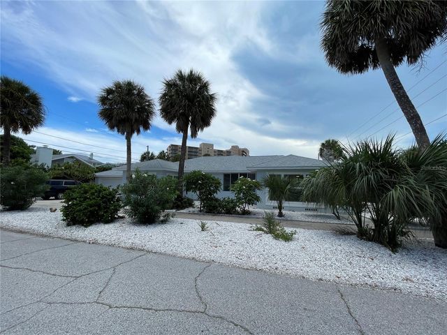 850 MANDALAY AVENUE, Clearwater Beach, FL 33767