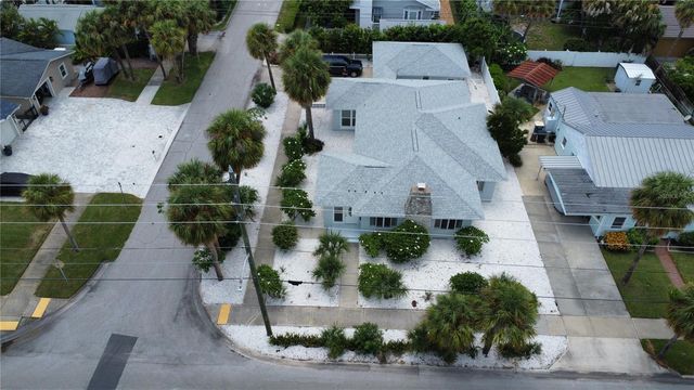 850 MANDALAY AVENUE, Clearwater Beach, FL 33767