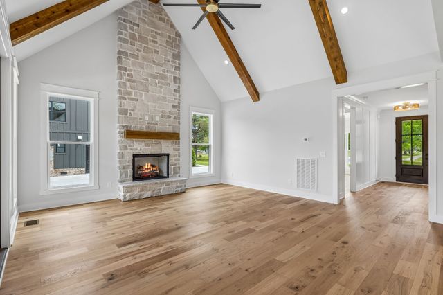 2428 River Rd, Murfreesboro, TN 37129