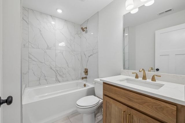 2428 River Rd, Murfreesboro, TN 37129