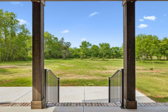 2428 River Rd, Murfreesboro, TN 37129