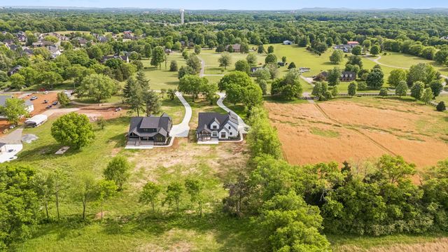 2428 River Rd, Murfreesboro, TN 37129