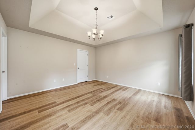 15611 E 91st Street North, Owasso, OK 74055