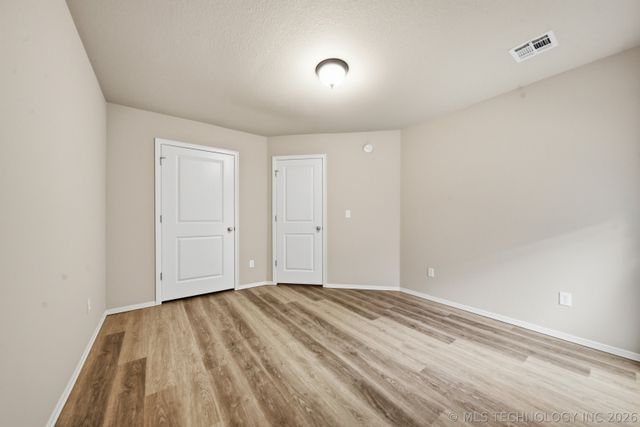 15611 E 91st Street North, Owasso, OK 74055