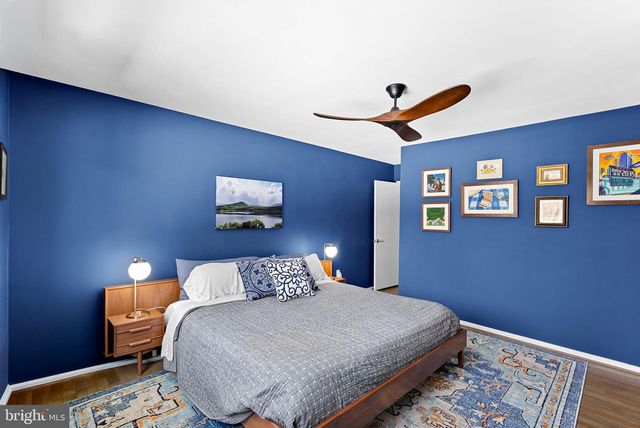 1628 GREENBRIAR CT, Reston, VA 20190