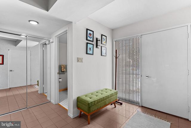 1628 GREENBRIAR CT, Reston, VA 20190