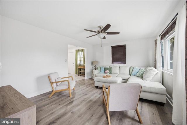 35 ROSEDALE AVE, Ewing, NJ 08638