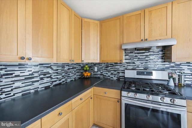 35 ROSEDALE AVE, Ewing, NJ 08638