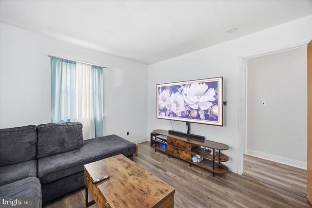 35 ROSEDALE AVE, Ewing, NJ 08638