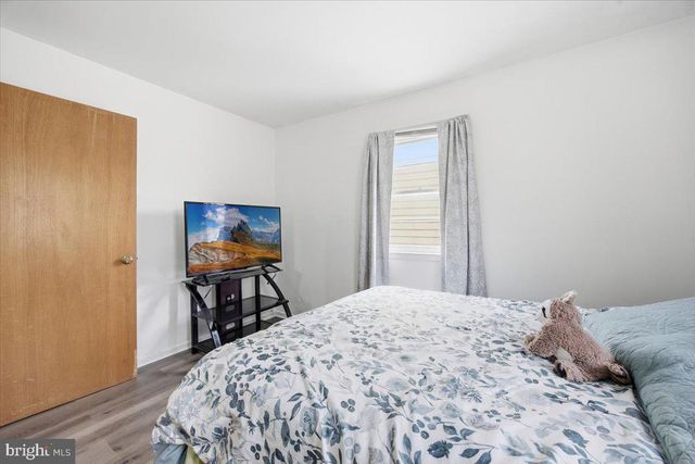 35 ROSEDALE AVE, Ewing, NJ 08638