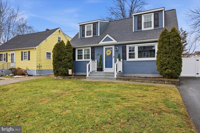 35 ROSEDALE AVE, Ewing, NJ 08638