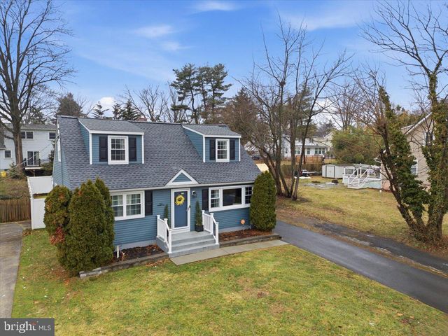 35 ROSEDALE AVE, Ewing, NJ 08638