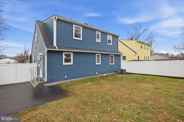 35 ROSEDALE AVE, Ewing, NJ 08638