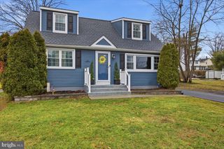 35 ROSEDALE AVE, Ewing, NJ 08638