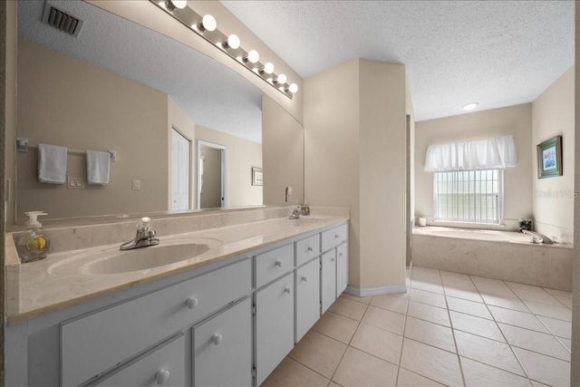 11147 SW 53RD CIRCLE, Ocala, FL 34476