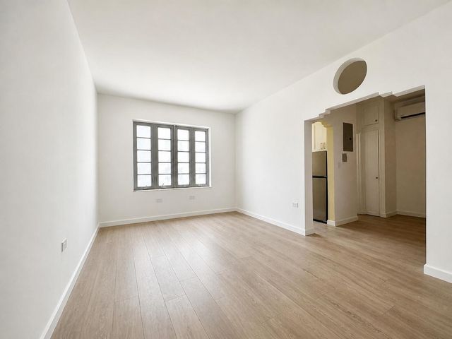 901 Collins Avenue 209, Miami Beach, FL 33139