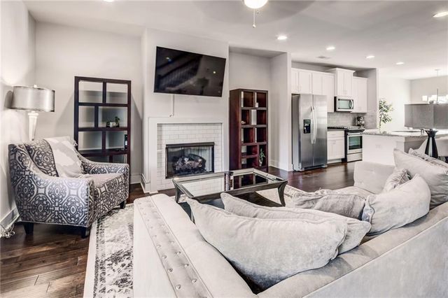 3793 Oxford Circle, Atlanta, GA 30340