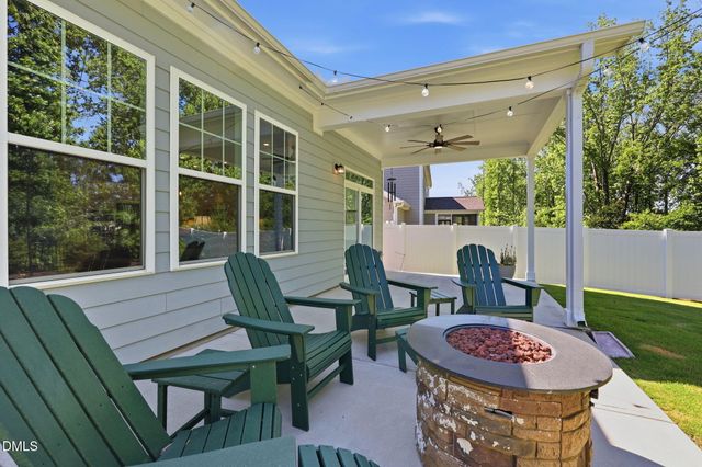 225 Rostova Way, Holly Springs, NC 27540