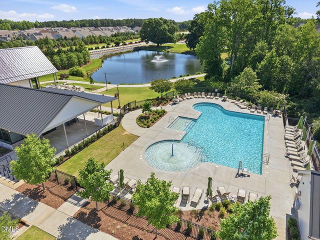 225 Rostova Way, Holly Springs, NC 27540