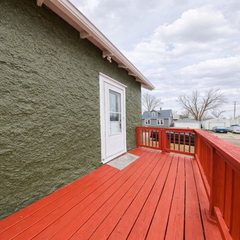 17 N 11th Avenue, Marshalltown, IA 50158