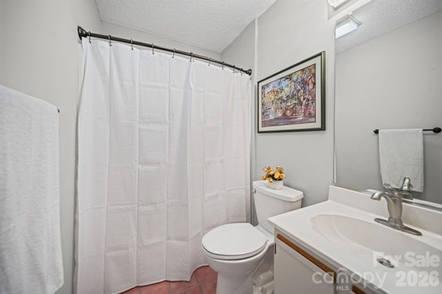 529 Catspaw Road, Statesville, NC 28677