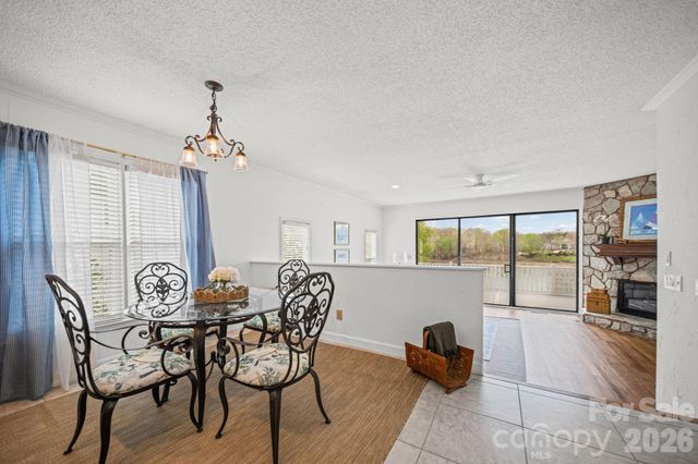 529 Catspaw Road, Statesville, NC 28677
