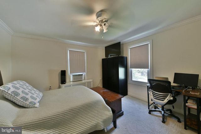 164 N TYSON AVE, Glenside, PA 19038