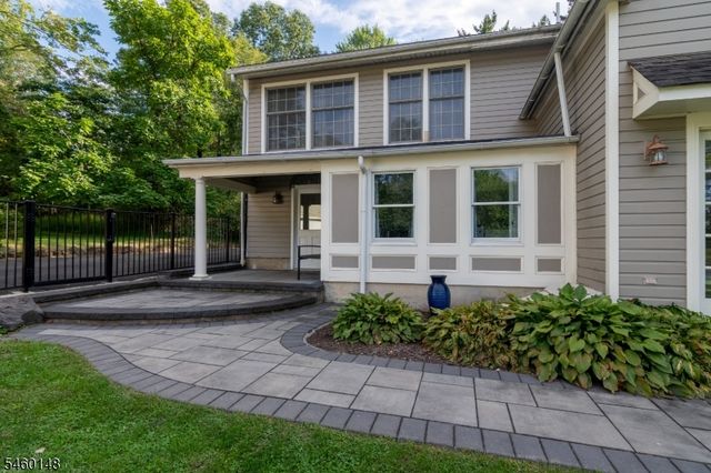 6 Dogwood Hl, Warren Twp., NJ 07059
