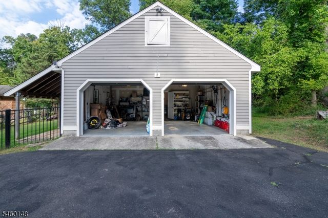 6 Dogwood Hl, Warren Twp., NJ 07059