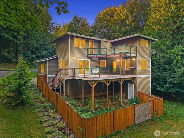 4406 270th Avenue NE, Redmond, WA 98053