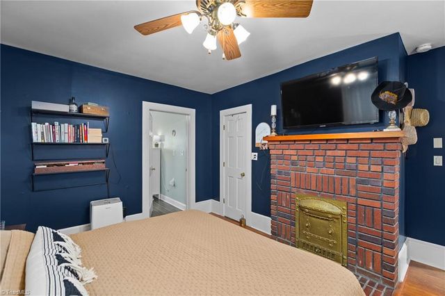 123 Worth Street, Mount Airy, NC 27030