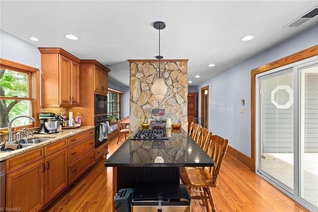 123 Worth Street, Mount Airy, NC 27030