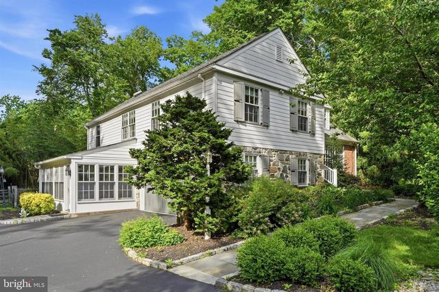 209 HARDWICKE LN, Villanova, PA 19085