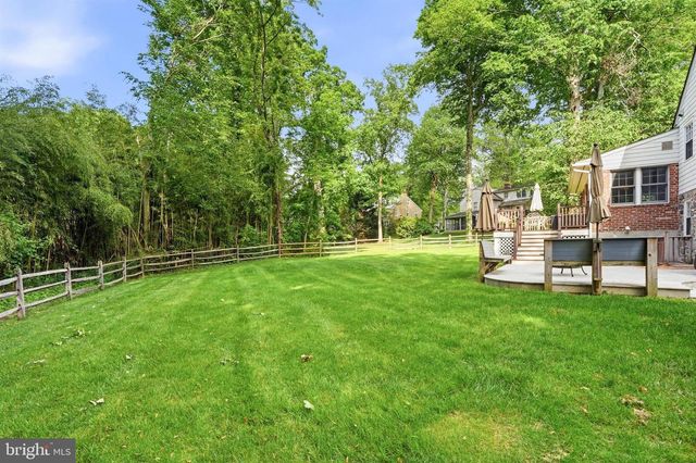 209 HARDWICKE LN, Villanova, PA 19085