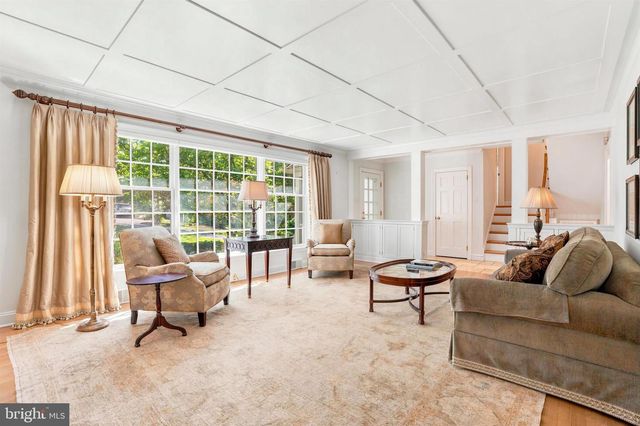 209 HARDWICKE LN, Villanova, PA 19085