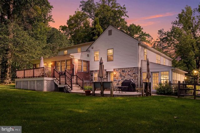 209 HARDWICKE LN, Villanova, PA 19085