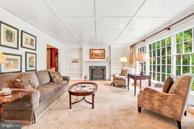 209 HARDWICKE LN, Villanova, PA 19085