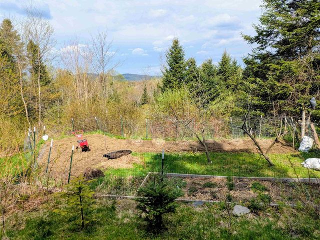 17 Plateau Road, Stewartstown, NH 03597