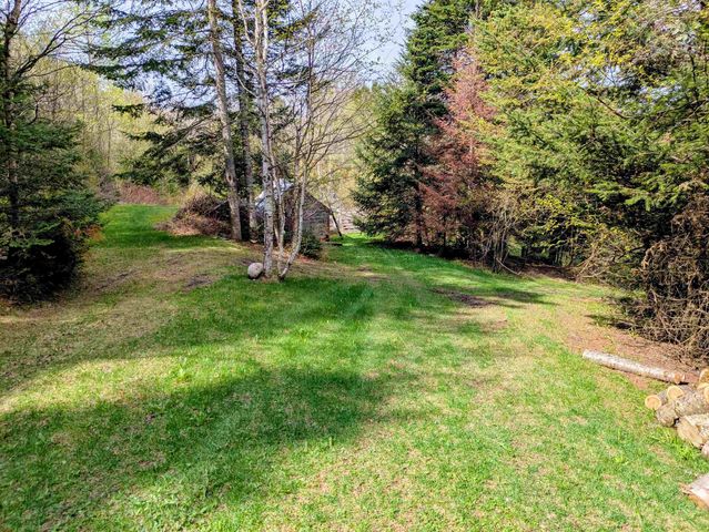 17 Plateau Road, Stewartstown, NH 03597