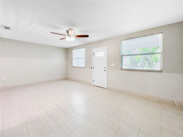 133 NW 18TH STREET, Ruskin, FL 33570