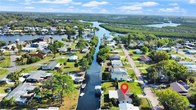 133 NW 18TH STREET, Ruskin, FL 33570